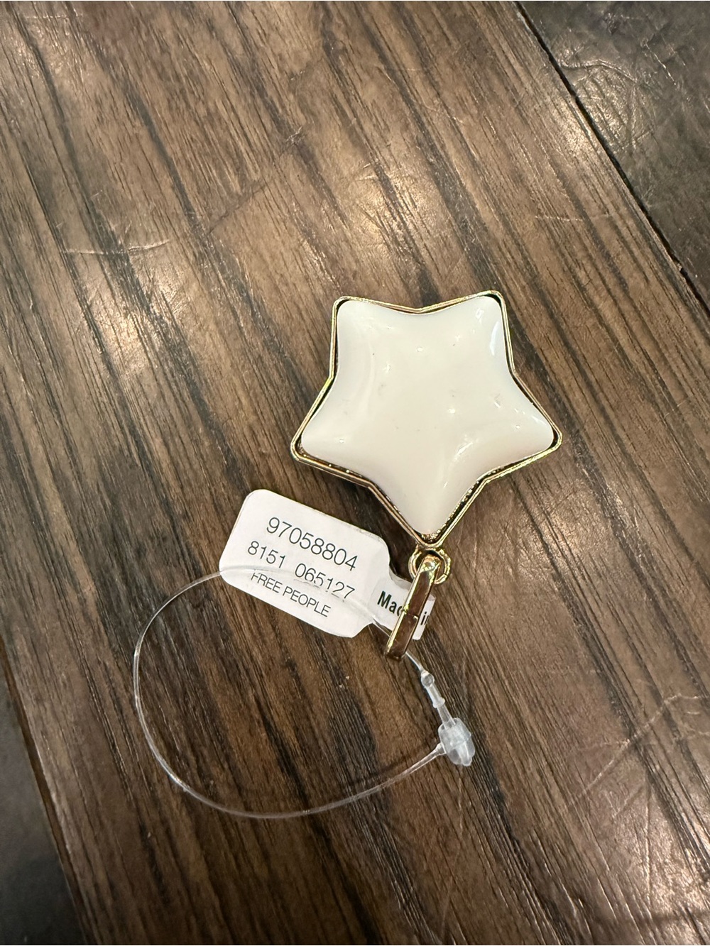 ⭐️NWT⭐️ Free People White Puffy Star Enamel Charm with Gold Trim - Picture 2 of 3